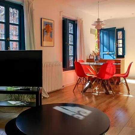 El 8 De Serranos - 1º - Casa Con Garaje *